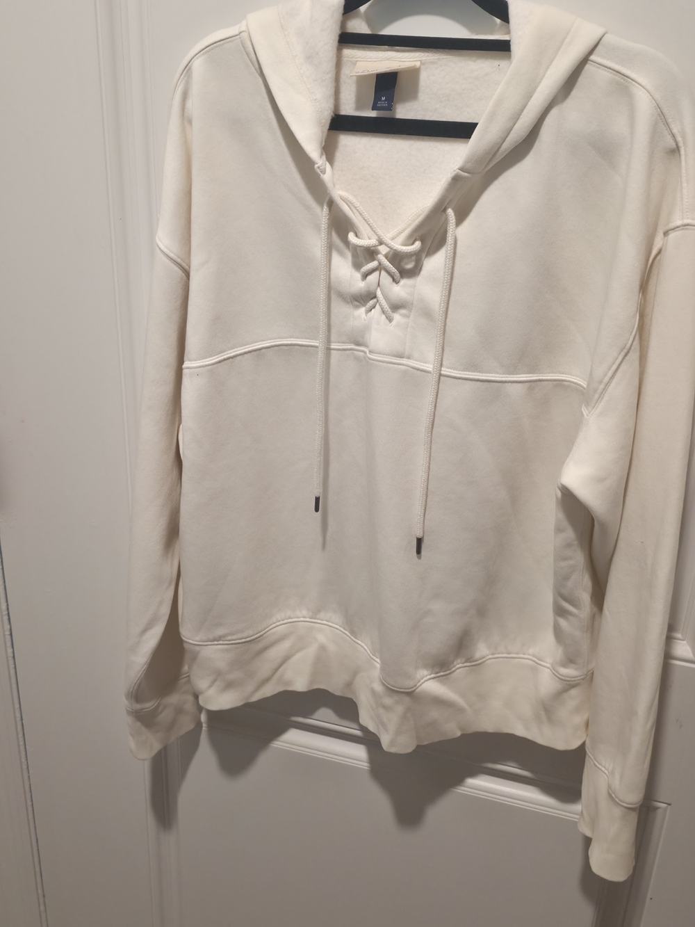 NWOT Universal Thread Cream Lace-Up Hooded Sweatshirt